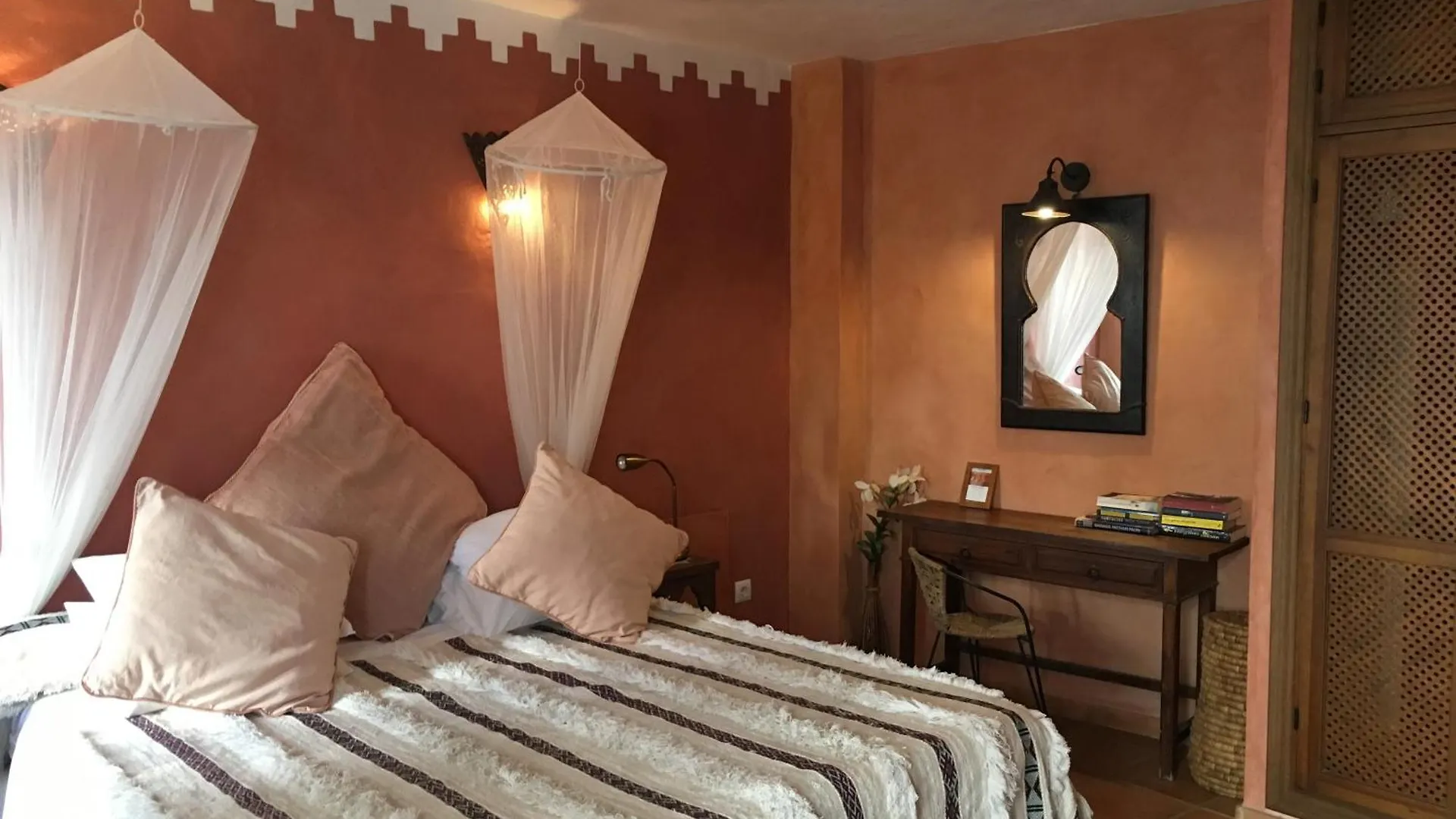 Darcilla Guest House Tarifa Spain