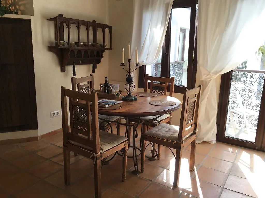 Darcilla Guest House Tarifa 0*,
